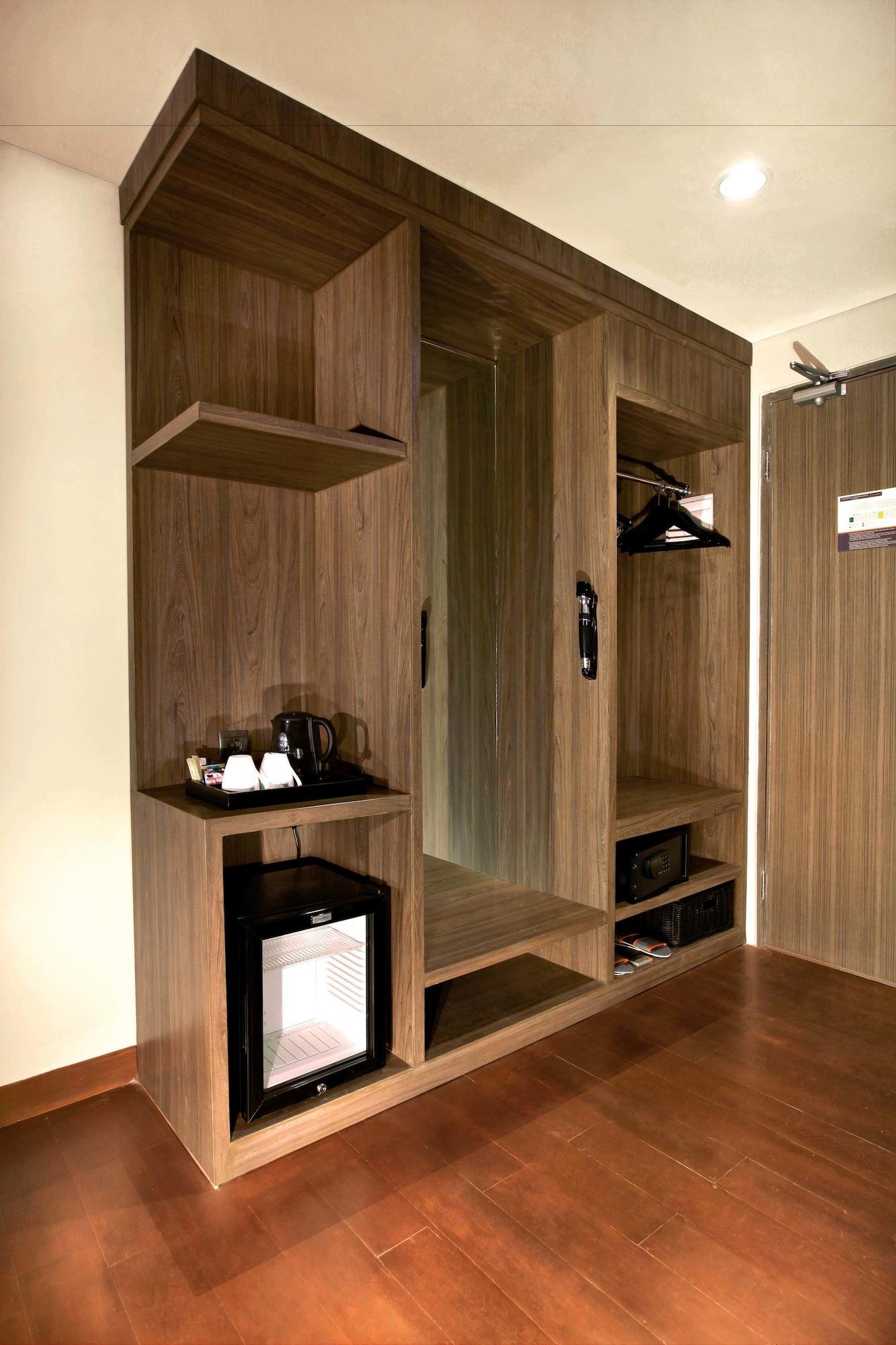 Hotel Harper Purwakarta By Aston Extérieur photo
