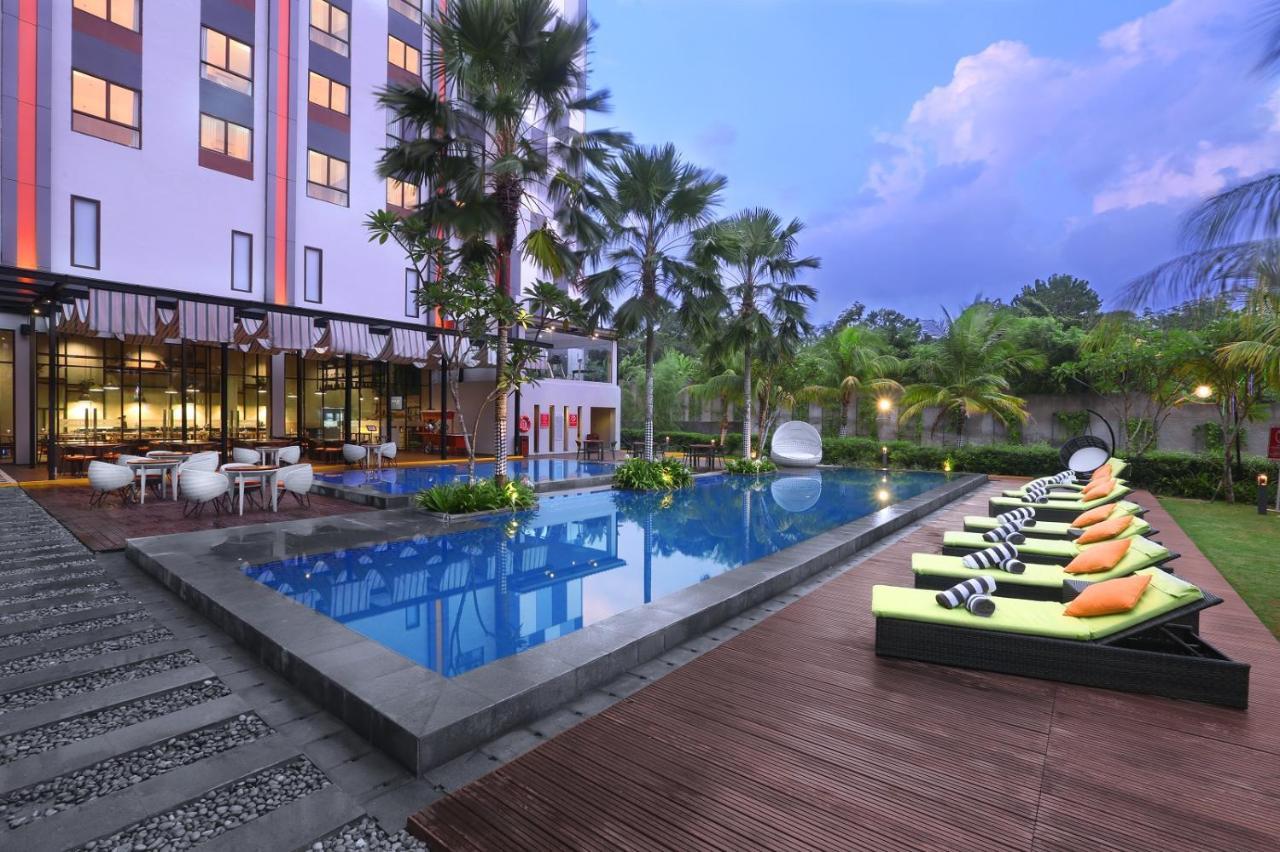 Hotel Harper Purwakarta By Aston Extérieur photo